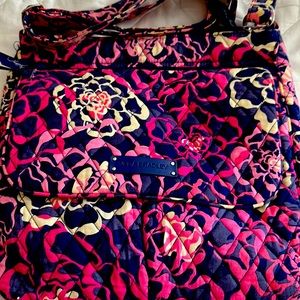 Vera Bradley never used Crossbody and vera Bradley never used travel case